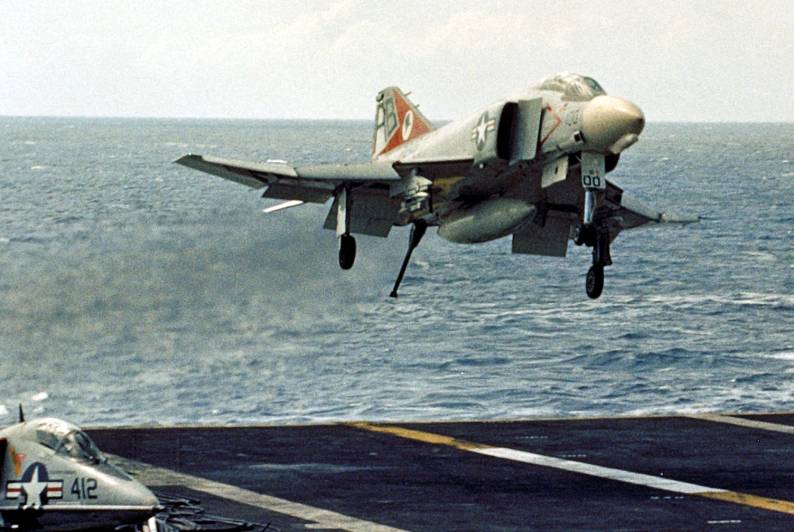vf-14 tophatters fighter squadron f-4b phantom cvw-1