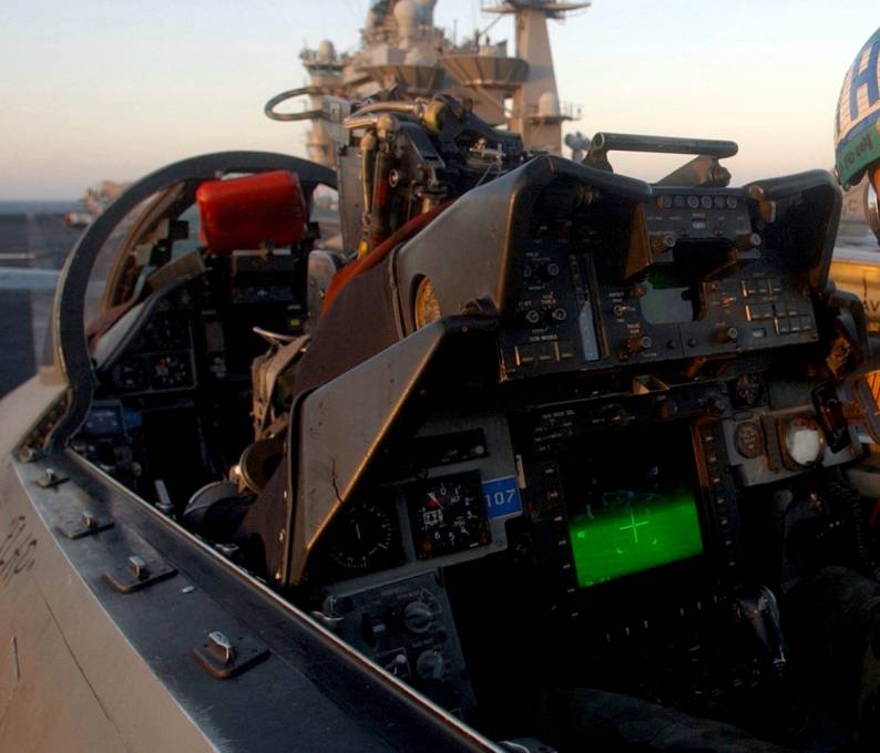 f-14b tomcat vf-32 swordsmen cockpit view