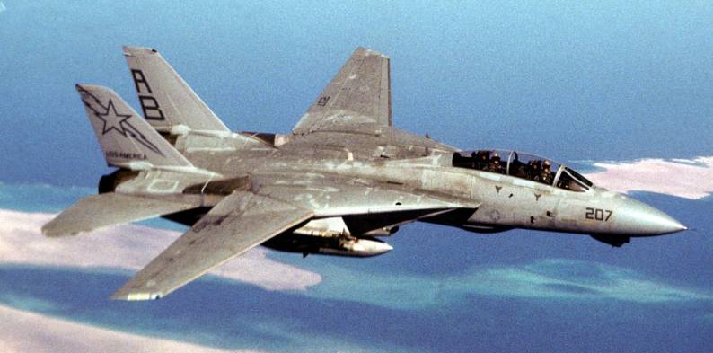 vf-33 starfighters carrier air wing cvw-1 uss america cv-66 operation desert storm 1991