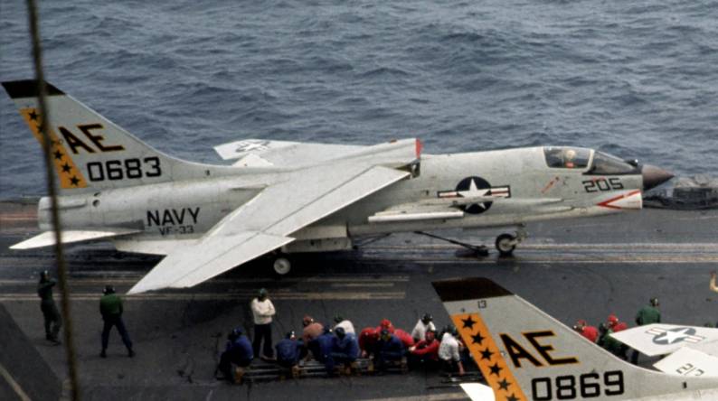 fighter squadron vf-33 tarsiers f-8e crusader carrier air wing cvw-6 uss enterprise cvan 65