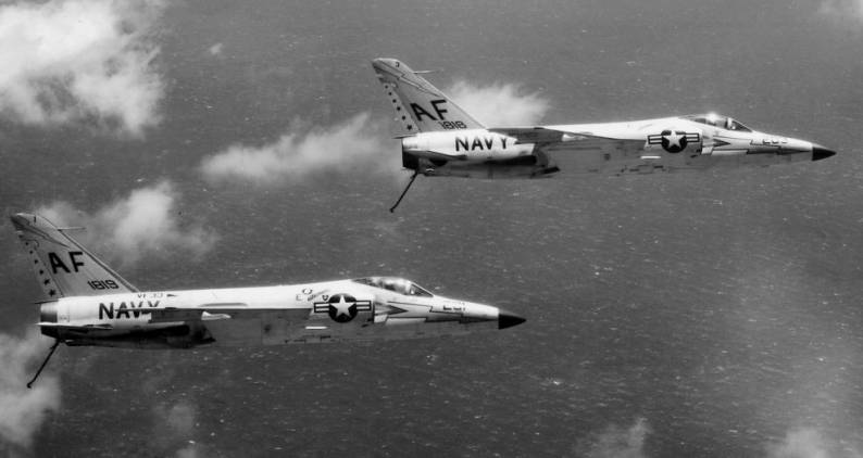 fighter squadron vf-33 astronauts f11f-1 tiger carrier air group cvg-6 uss intrepid cva 11