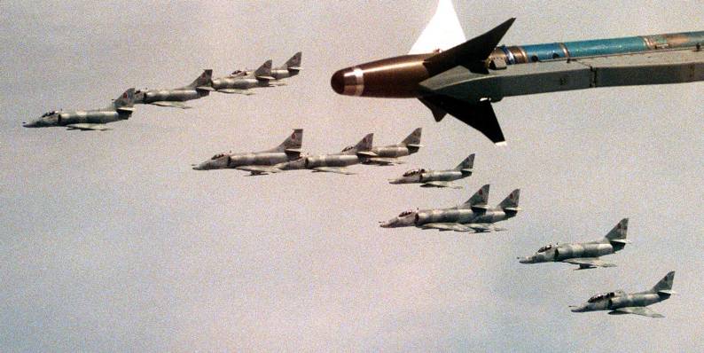 fighter squadron vf-43 challengers a-4 skyhawk