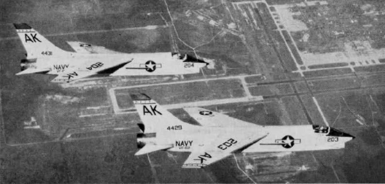 fighter squadron vf-62 boomerangs f8u-1 crusader carrier air group cvg-10 nas cecil field florida