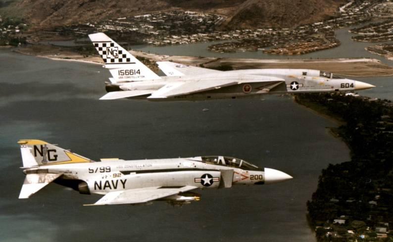 fighter squadron vf-92 silver kings f-4j phantom cvw-9 ra-5c vigilante rvah-11 uss constellation cva 64