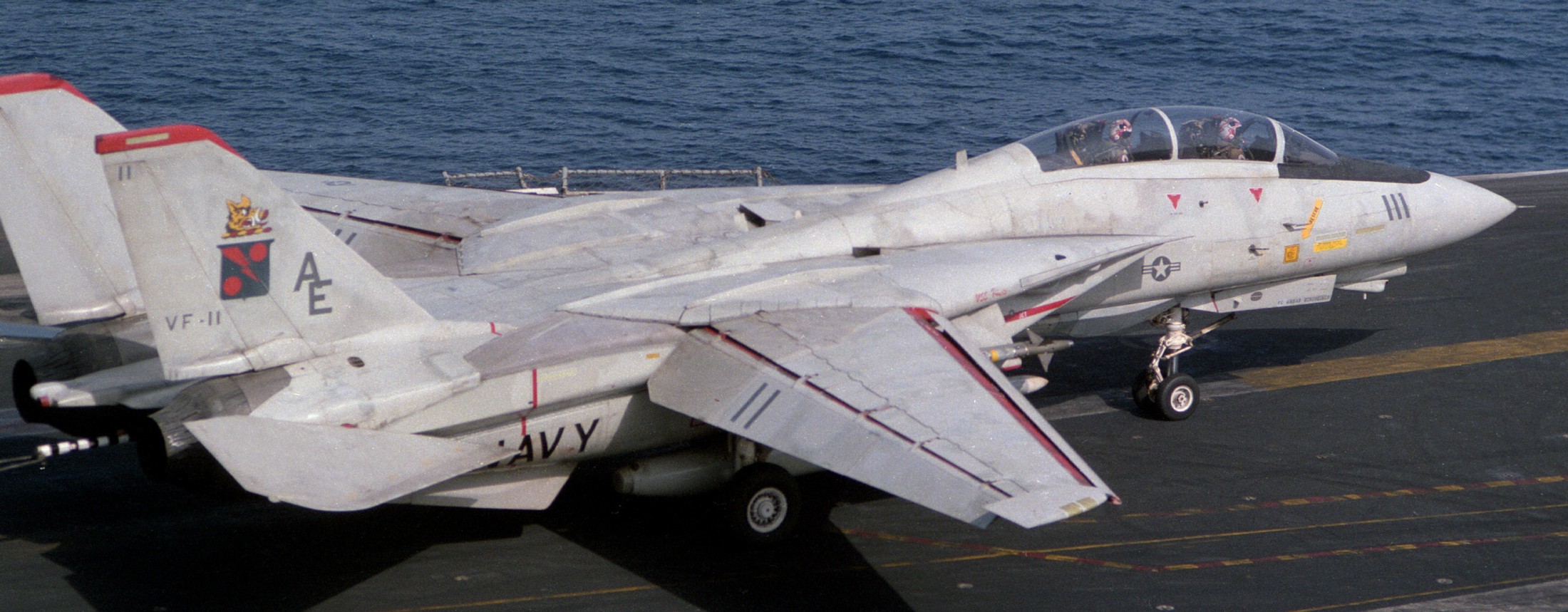 vf-11 red rippers fighter squadron us navy fitron f-14a tomcat carrier air wing cvw-6 uss forrestal cv-59 03