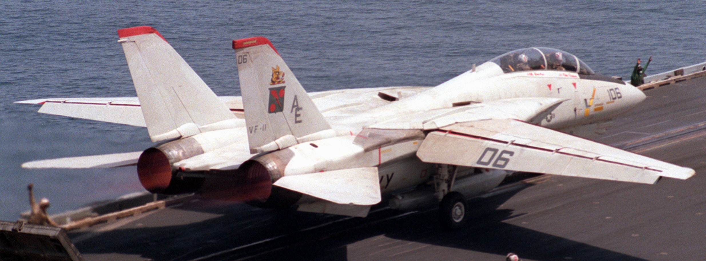 vf-11 red rippers fighter squadron us navy fitron f-14a tomcat carrier air wing cvw-6 uss forrestal cv-59 04