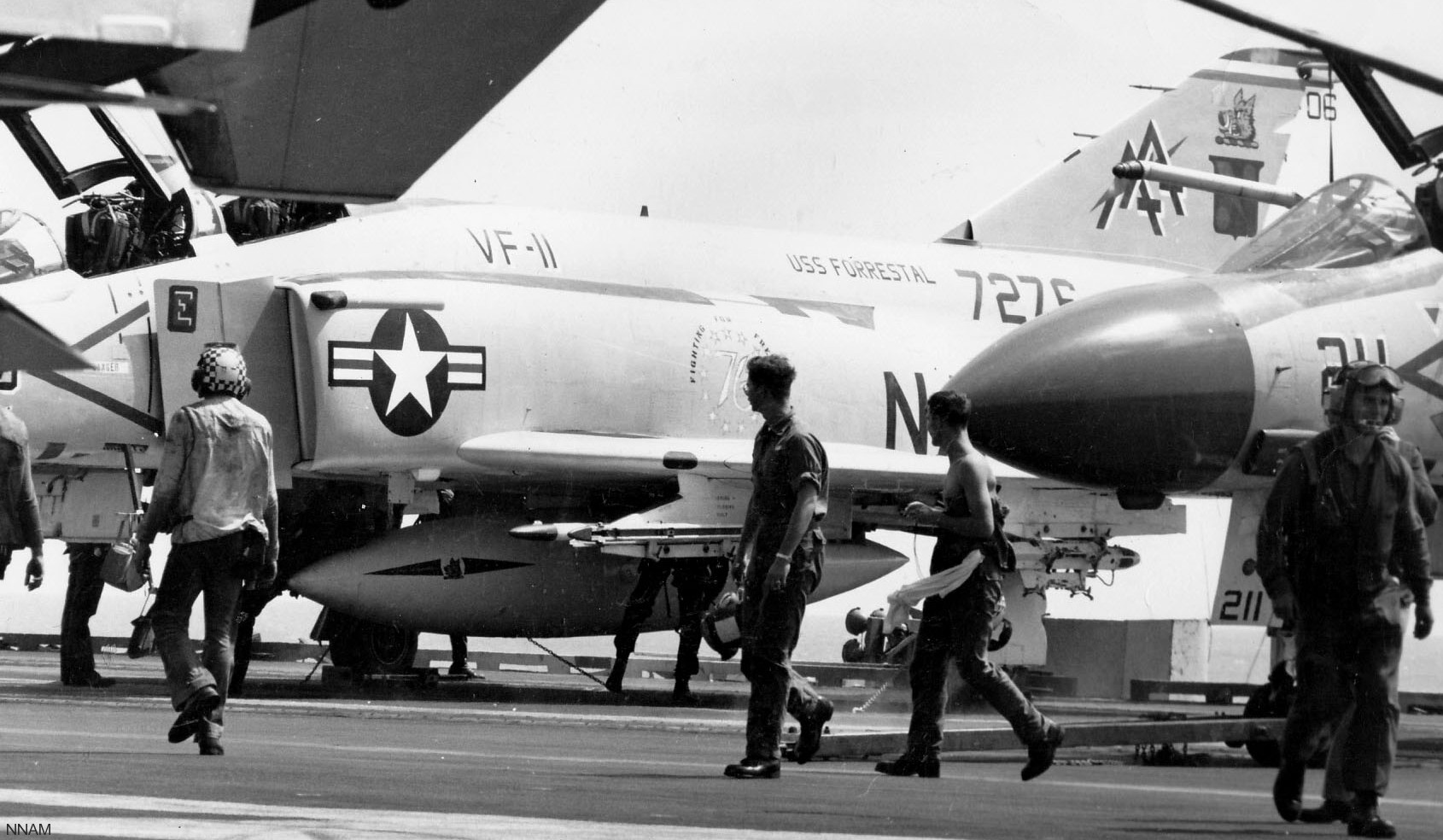 vf-11 red rippers fighter squadron us navy fitron f-4j phantom ii carrier air wing cvw-17 uss forrestal cv-59 22