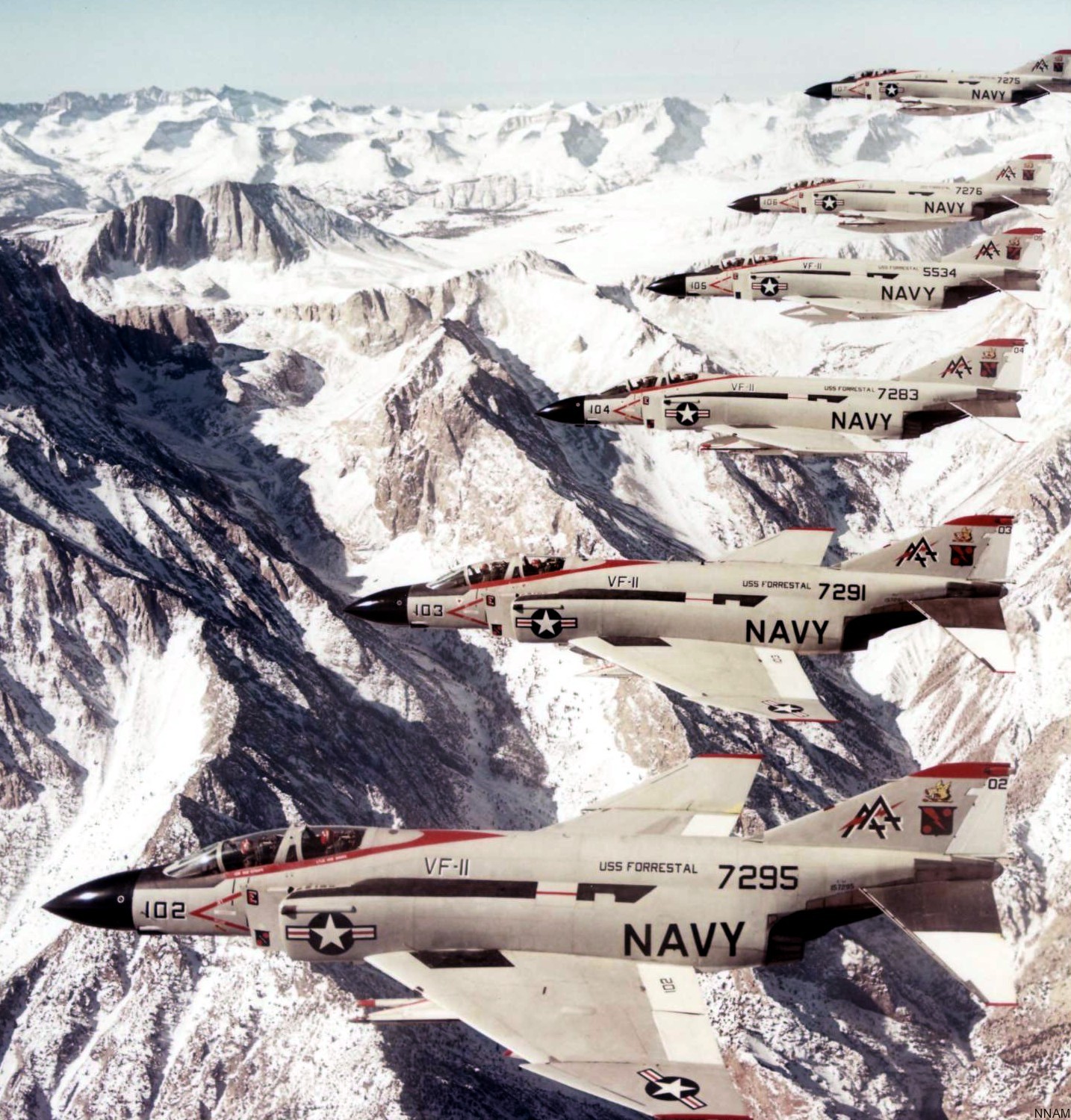 vf-11 red rippers fighter squadron us navy fitron f-4j phantom ii carrier air wing cvw-17 uss forrestal cv-59 82