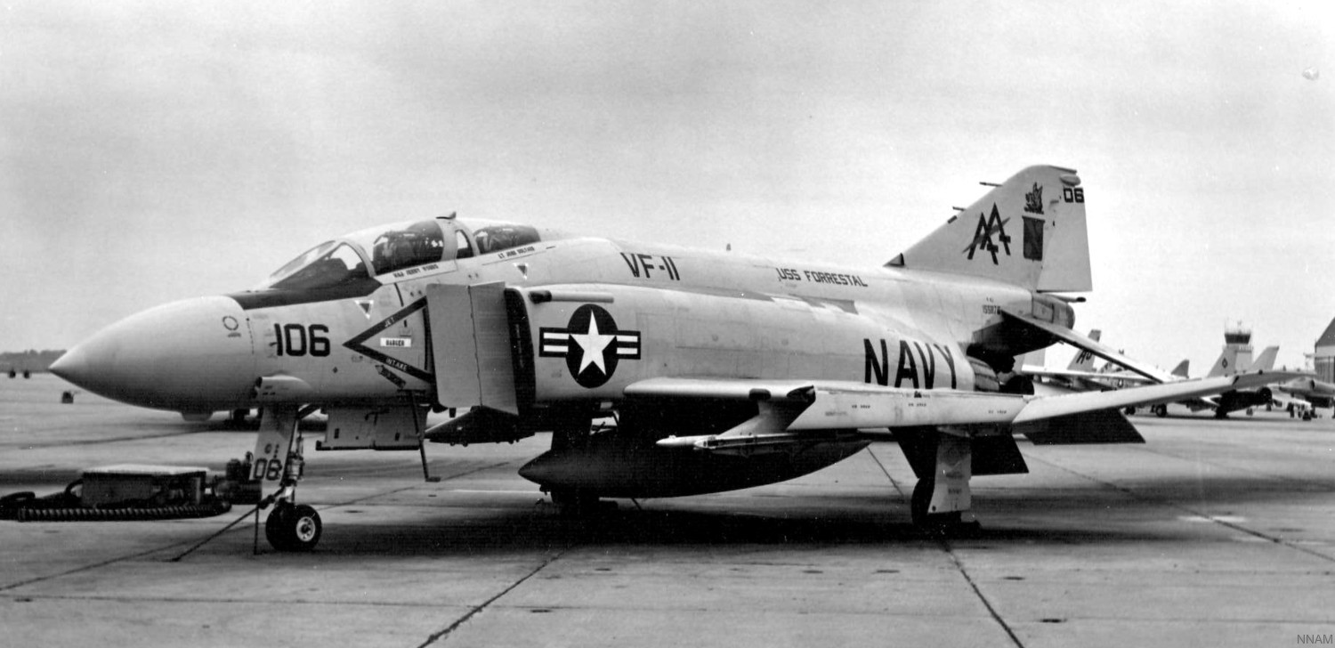 vf-11 red rippers fighter squadron us navy fitron f-4j phantom ii carrier air wing cvw-17 uss forrestal cv-59 86