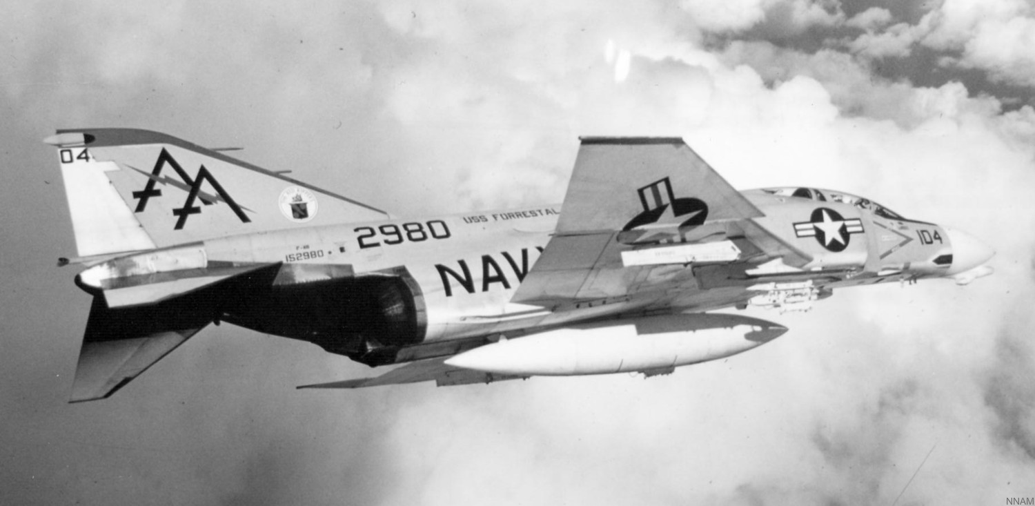vf-11 red rippers fighter squadron us navy fitron f-4b phantom ii carrier air wing cvw-17 uss forrestal cva-59 96