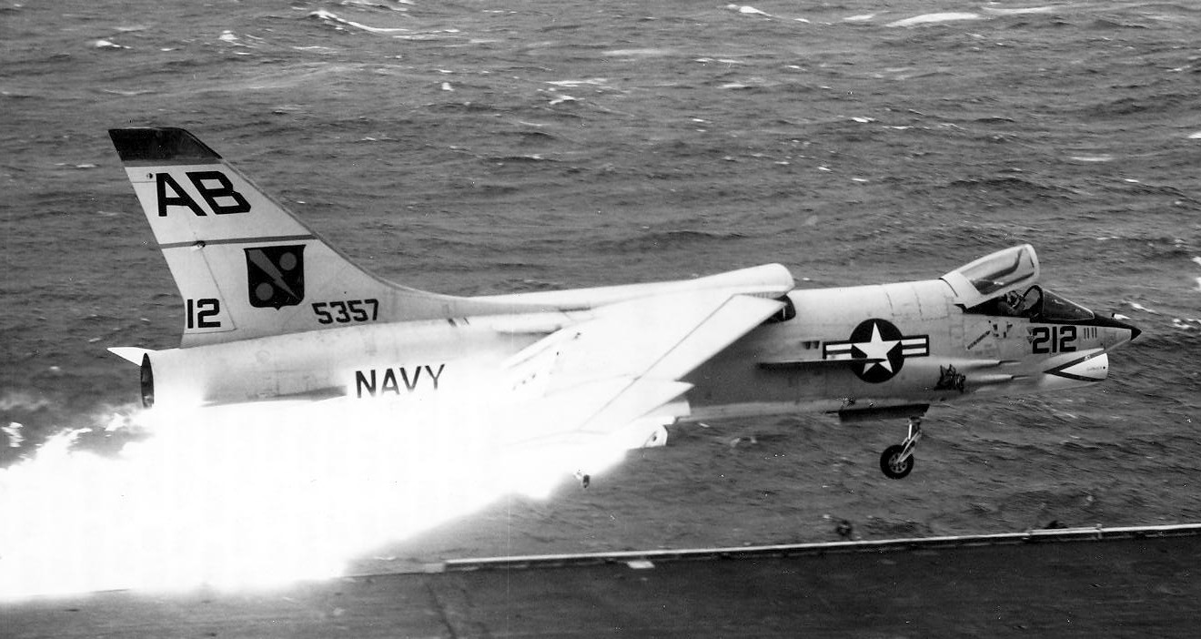 vf-11 red rippers fighter squadron us navy fitron f8u-1 crusader carrier air group cvg-1 uss franklin d. roosevelt cva-42 107