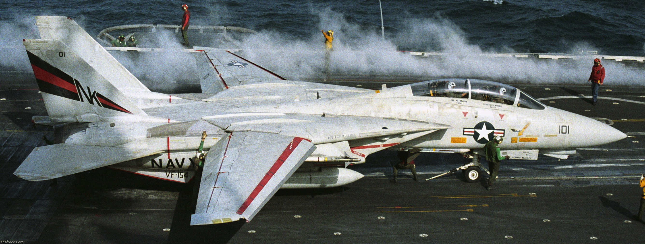 vf-154 black knights fighter squadron us navy f-14a tomcat carrier air wing cvw-14 05 uss constellation cv-64