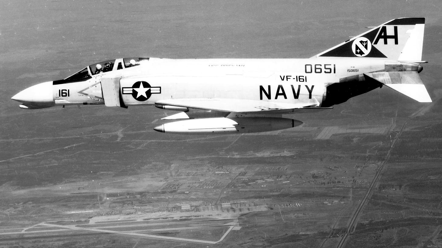 vf-161 chargers fighter squadron navy f-4b phantom ii carrier air wing cvw-16 08 nas miramar