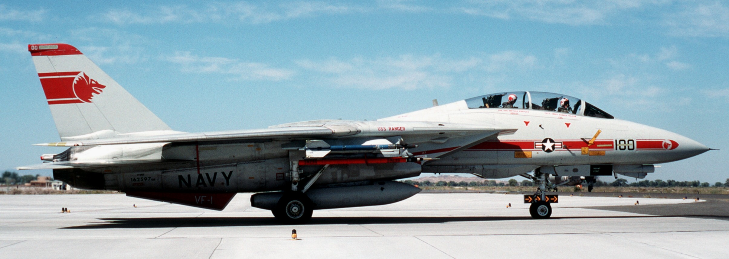 vf-1 wolfpack fighter squadron f-14a tomcat carrier air wing cvw-2 nas fallon nevada 21