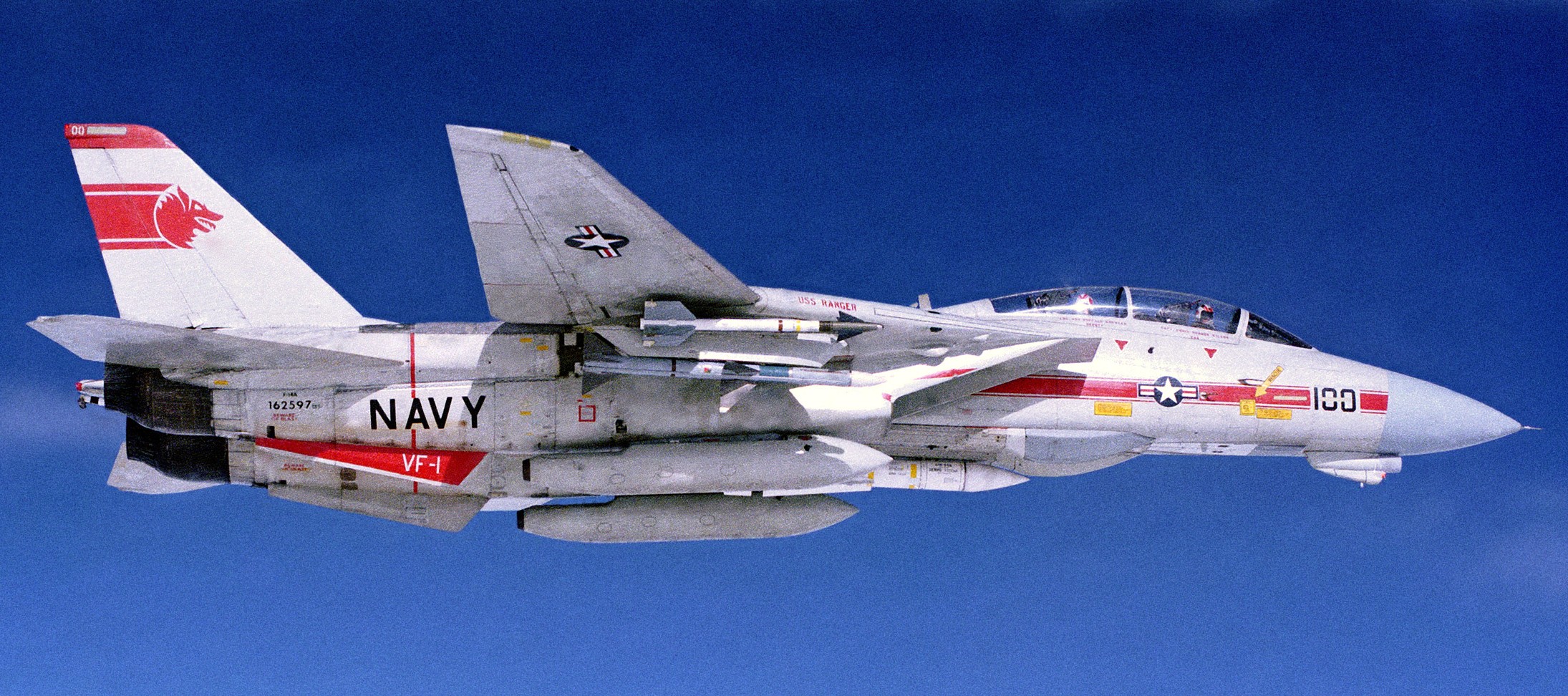 vf-1 wolfpack fighter squadron f-14a tomcat carrier air wing cvw-2 uss ranger cv-61 25 aim-7 sparrow aim-9 sidewinder missile