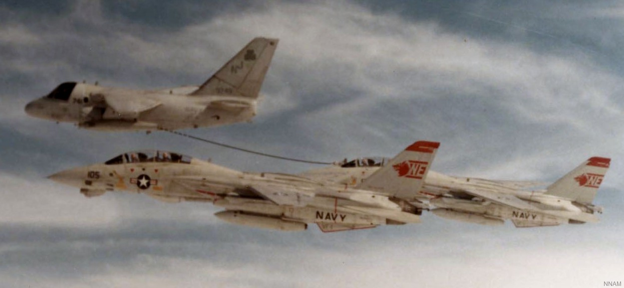 vf-1 wolfpack fighter squadron f-14a tomcat carrier air wing cvw-2 uss ranger cv-61 34 refueling s-3 viking