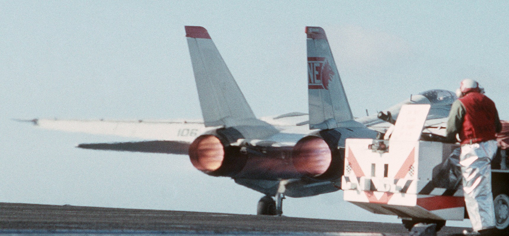 vf-1 wolfpack fighter squadron f-14a tomcat carrier air wing cvw-2 uss ranger cv-61 56