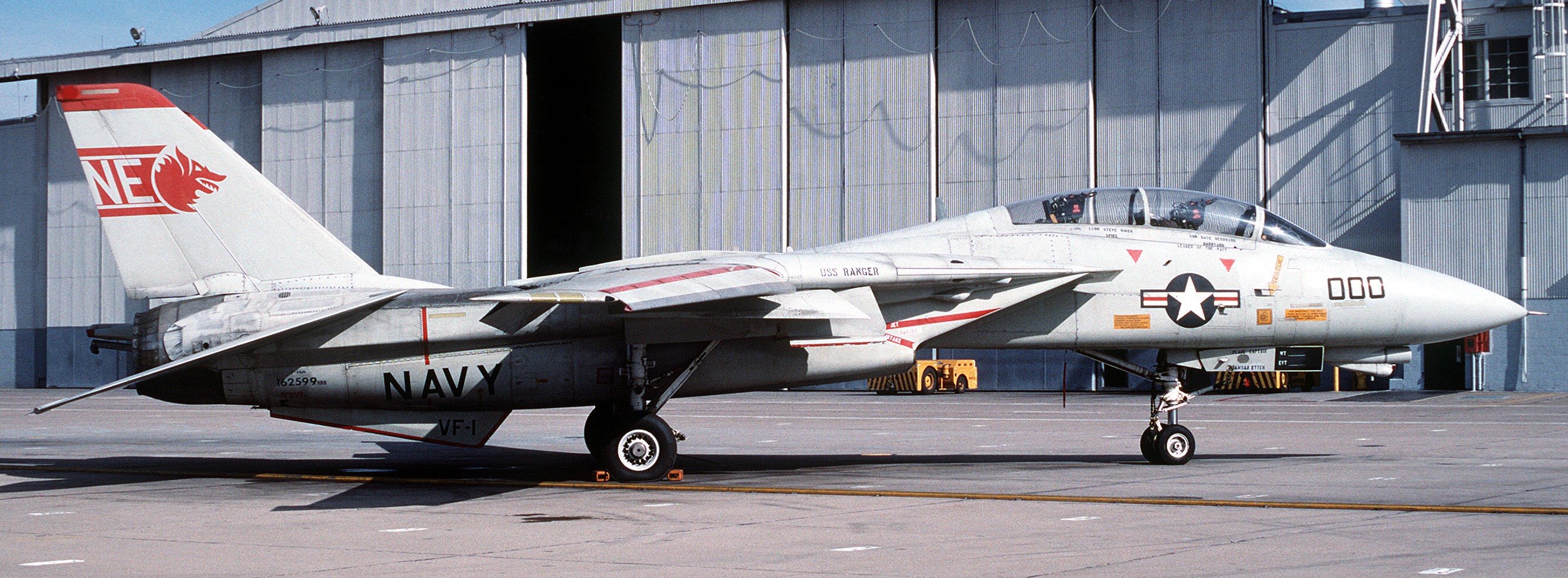 vf-1 wolfpack fighter squadron f-14a tomcat carrier air wing cvw-2 60 nas miramar california