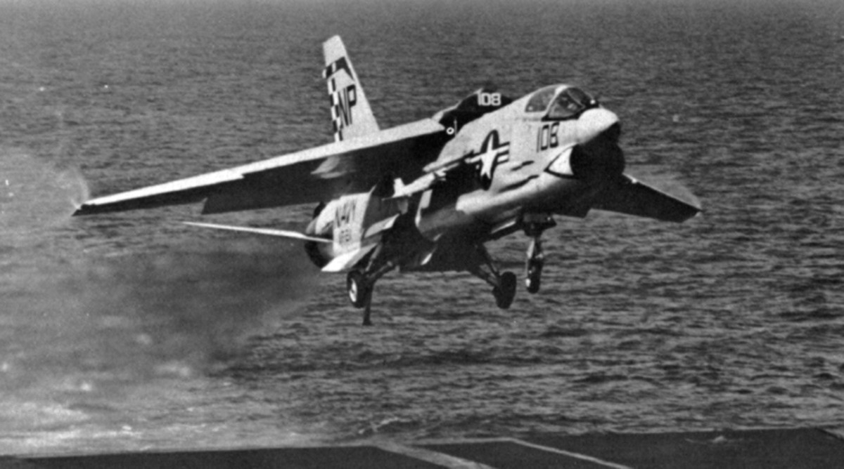 vf-211 fighting checkmates fighter squadron f-8e crusader us navy carrier air wing cvw-21 uss bon homme richard cva-31 49