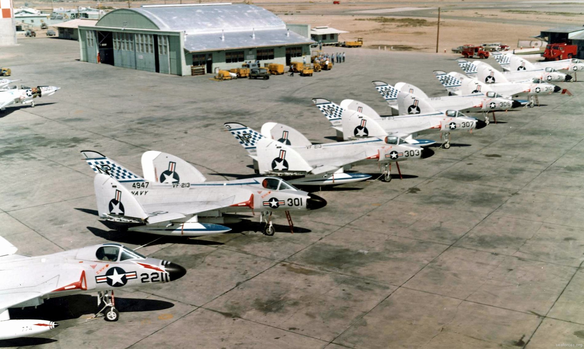 vf-213 black lions fighter squadron us navy f4d-1 skyray 103