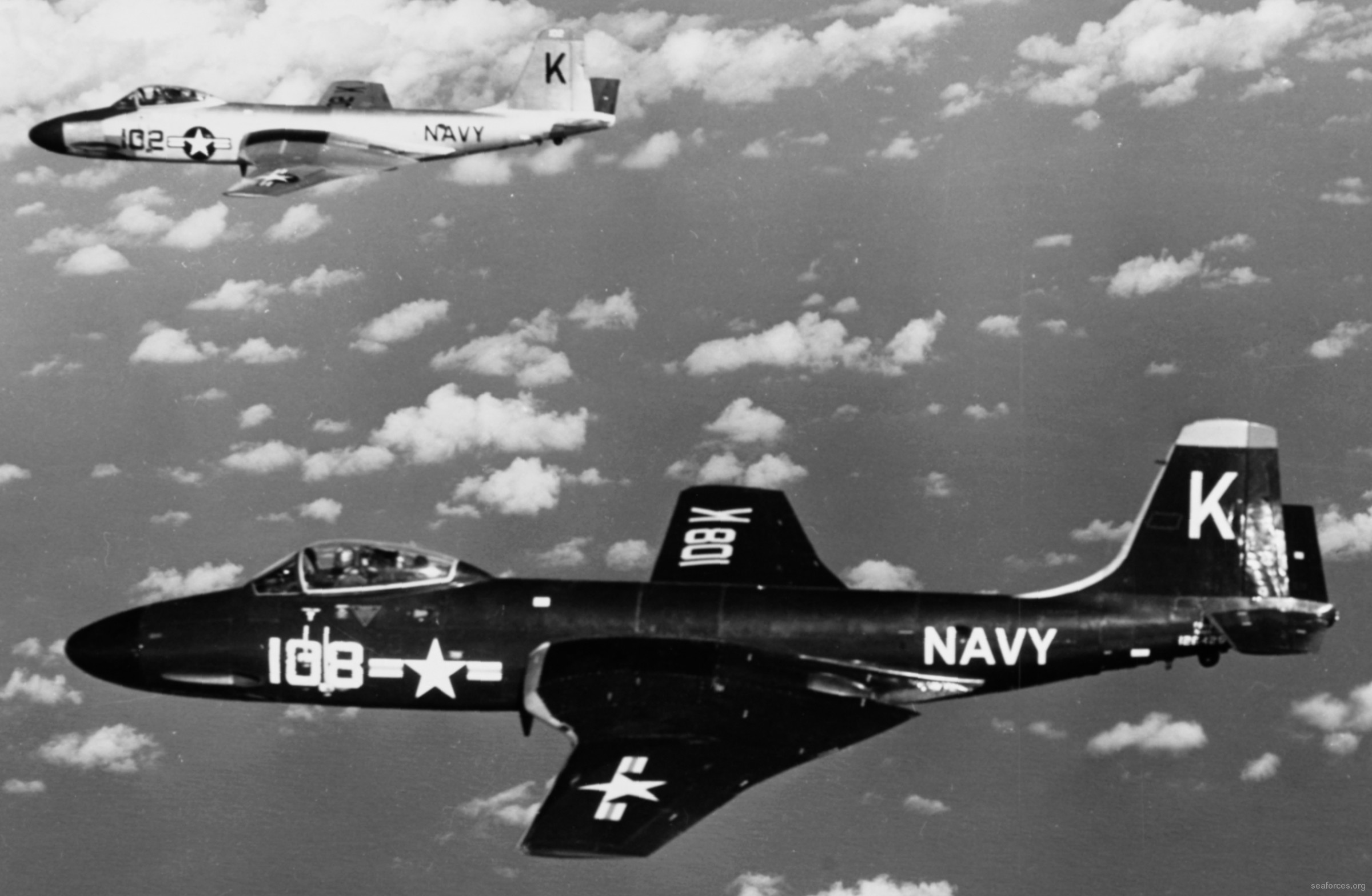 vf-31 tomcatters fighter squadron navy f2h-3 banshee cvg-6 uss midway cva-41 124