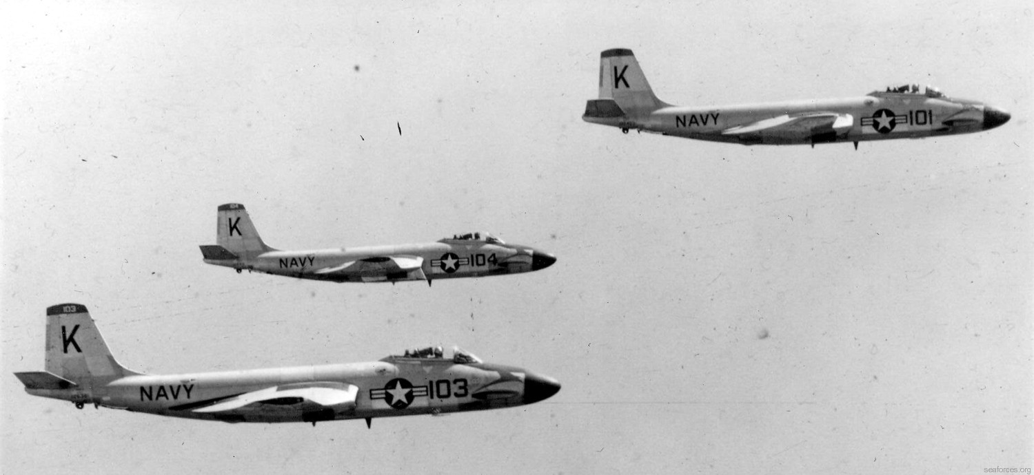 vf-31 tomcatters fighter squadron navy f2h-3 banshee cvg-3 138