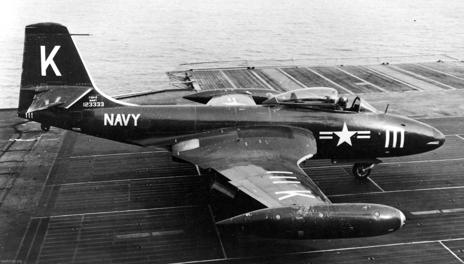 vf-31 tomcatters fighter squadron navy f2h-3 banshee cvg-3 141