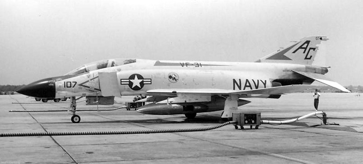 vf-31 tomcatters fighter squadron navy f-4j phantom ii cvw-3 uss saratoga cv-60 164