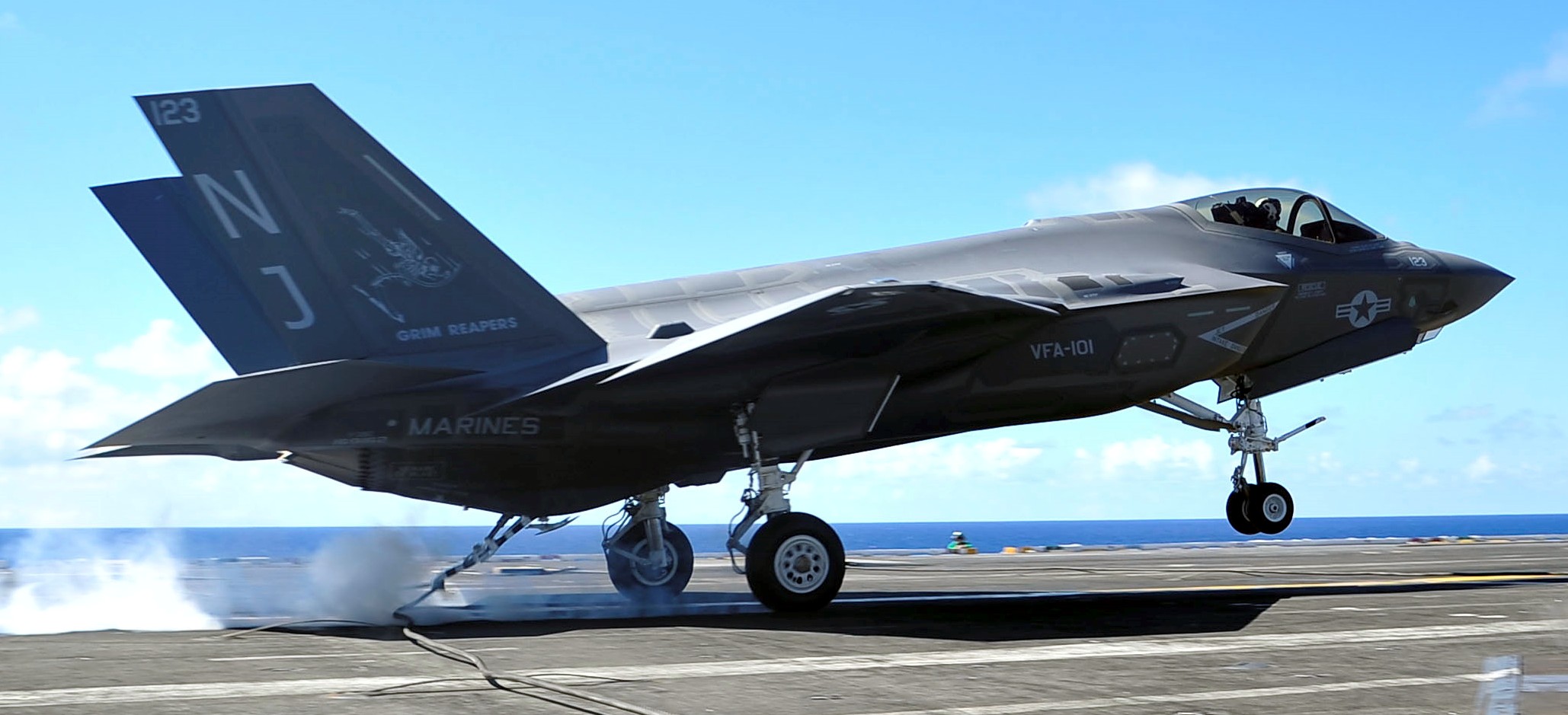 vfa-101 grim reapers strike fighter squadron us navy f-35c lightning jsf frs 51