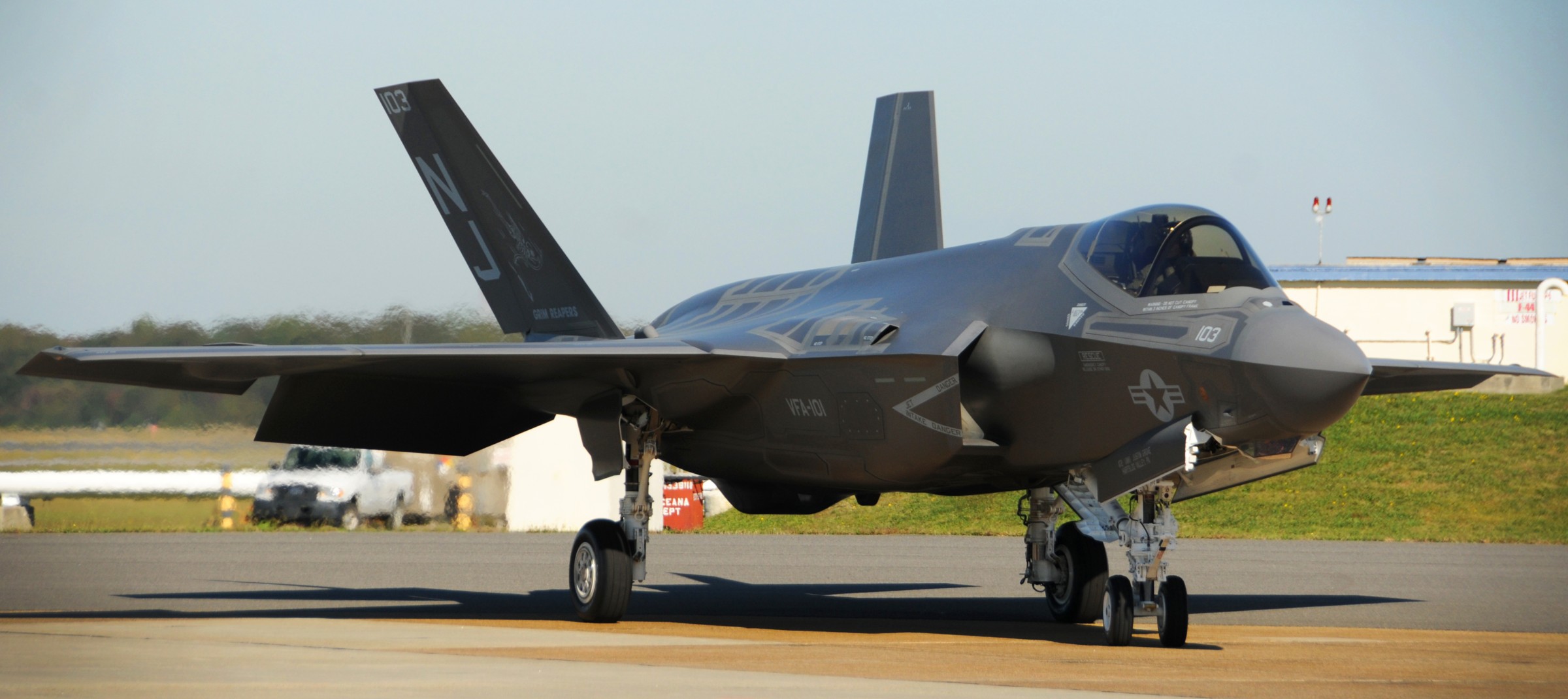vfa-101 grim reapers strike fighter squadron us navy f-35c lightning jsf frs 87 nas oceana virginia