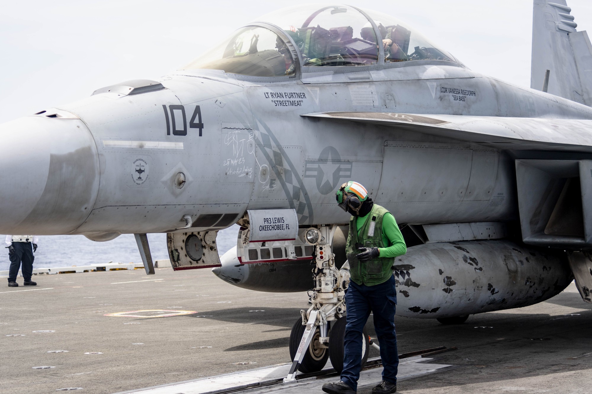 vfa-102 diamondbacks strike fighter squadron f/a-18f super hornet cvw-5 cvn-76 uss ronald reagan 2023 80