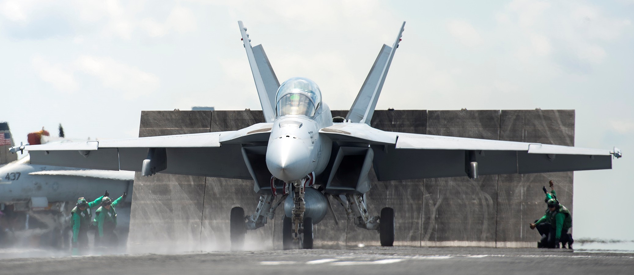 vfa-106 gladiators strike fighter squadron f/a-18f super hornet 2015 23