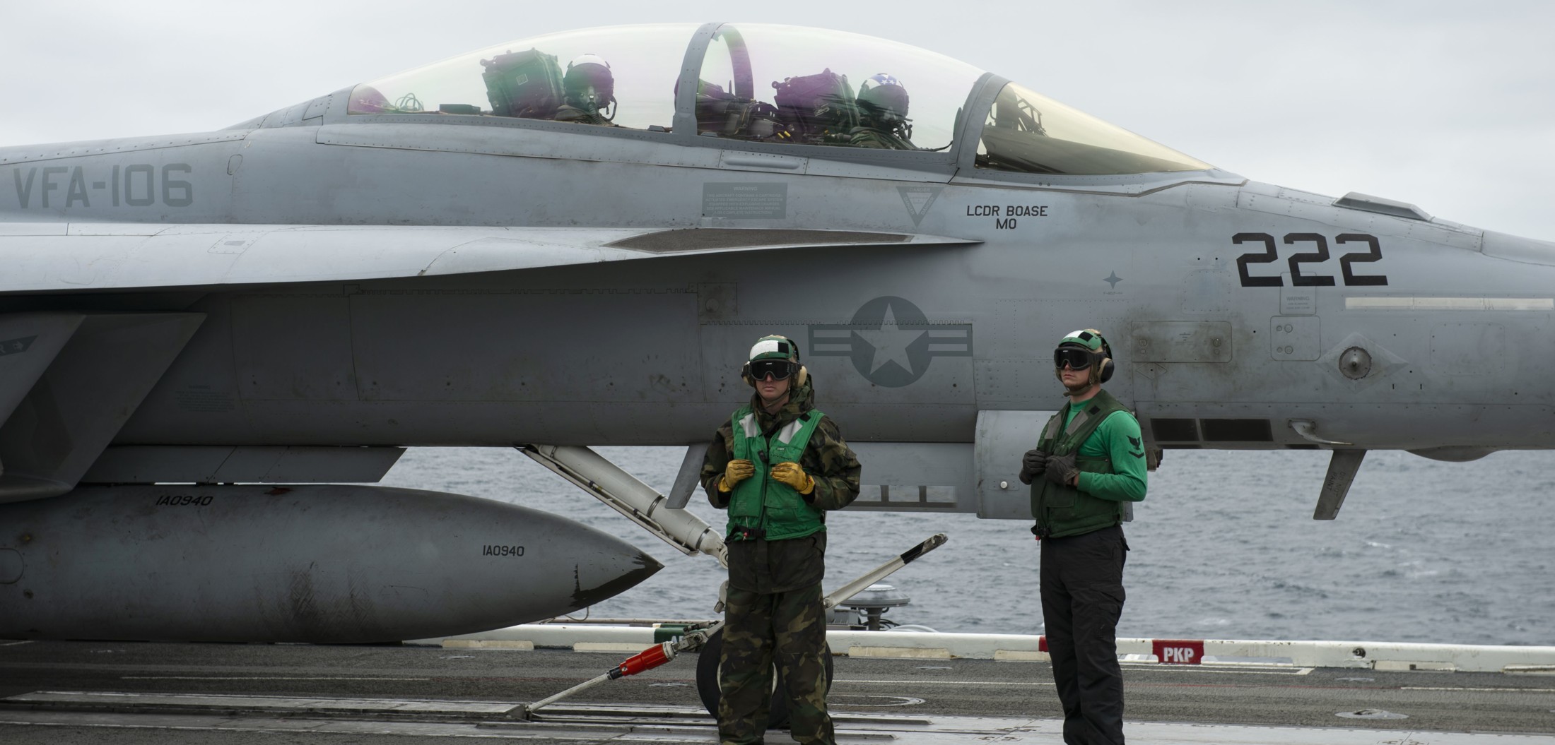 vfa-106 gladiators strike fighter squadron f/a-18f super hornet cvn-69 uss dwight d. eisenhower 2019 182