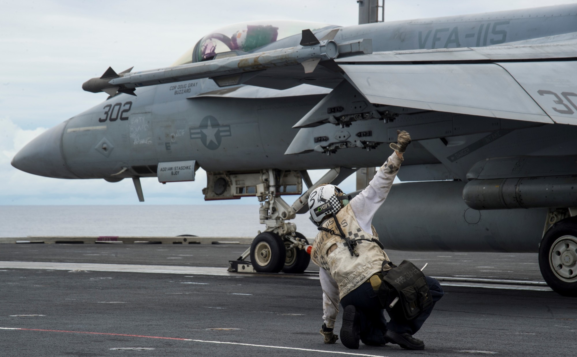 vfa-115 eagles strike fighter squadron f/a-18e super hornet cvw-5 uss george washington cvn-73 2015 20