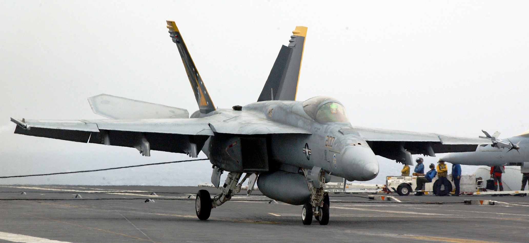 vfa-115 eagles strike fighter squadron f/a-18e super hornet cvw-14 uss ronald reagan cvn-76 2005 51