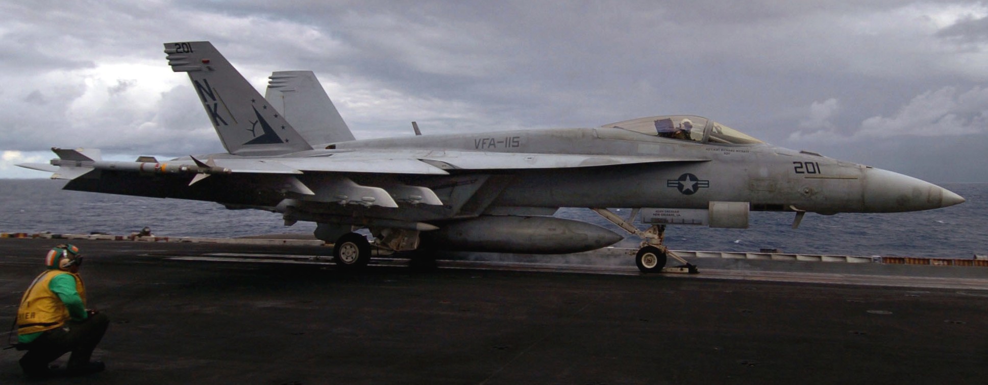 vfa-115 eagles strike fighter squadron f/a-18e super hornet cvw-14 uss john c. stennis cvn-74 2004 52