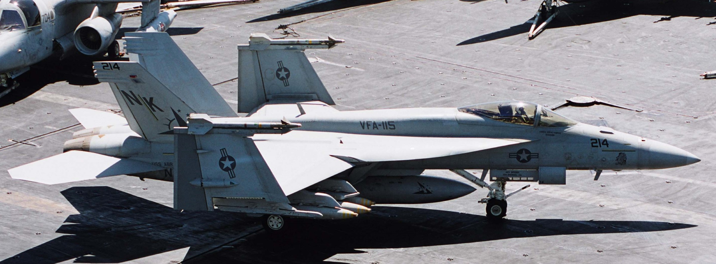 vfa-115 eagles strike fighter squadron f/a-18e super hornet cvw-14 uss abraham lincoln cvn-72 2003 58