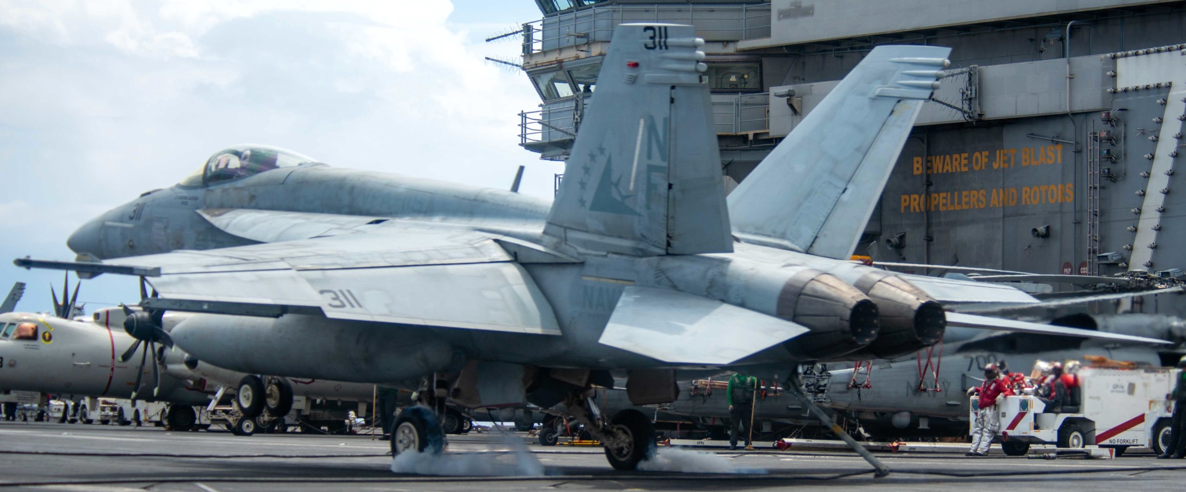 vfa-115 eagles strike fighter squadron f/a-18e super hornet cvw-5 cvn-76 uss ronald reagan 144