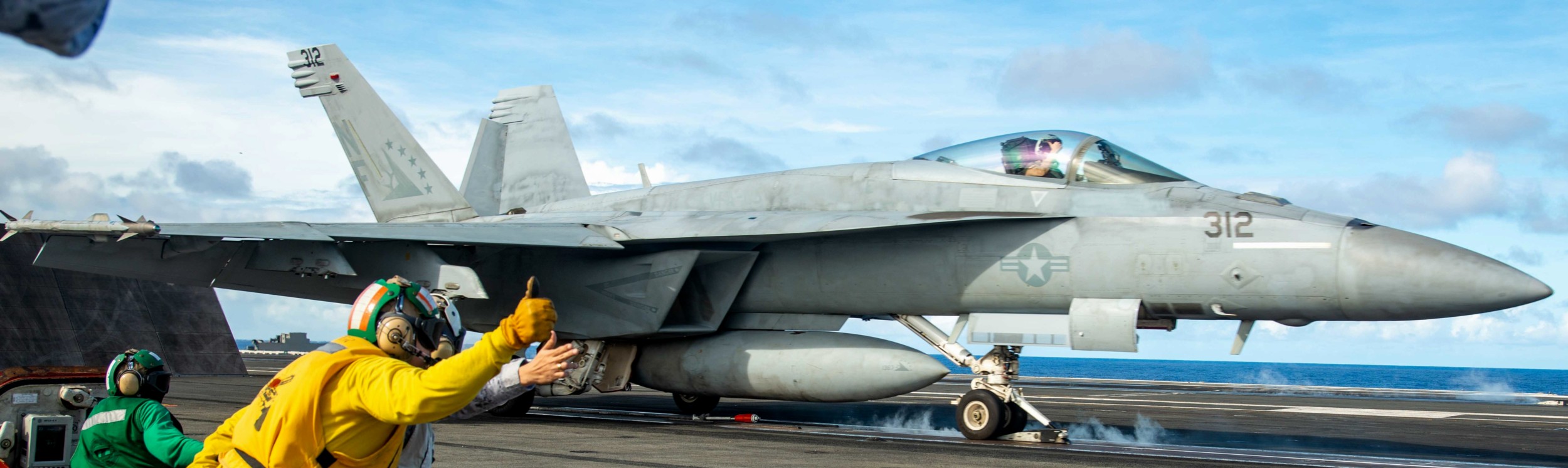 vfa-115 eagles strike fighter squadron f/a-18e super hornet cvw-5 cvn-76 uss ronald reagan 146