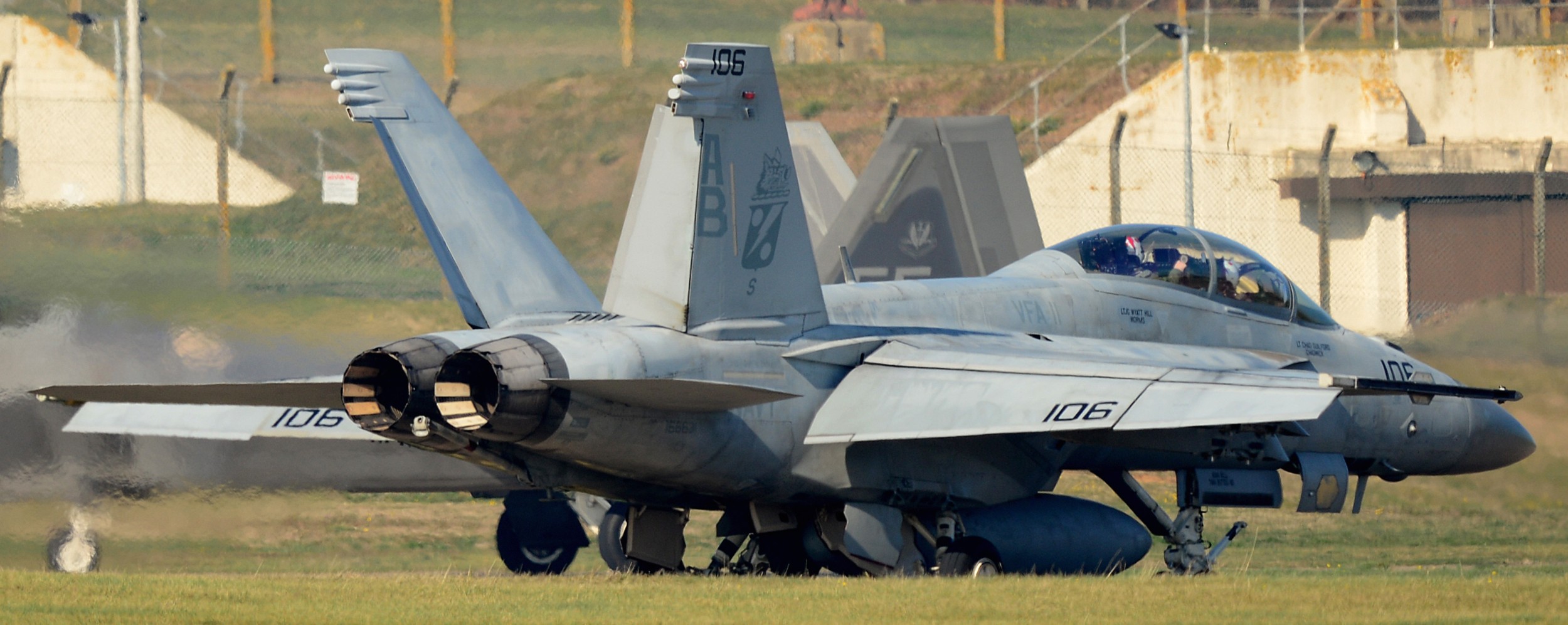 vfa-11 red rippers strike fighter squadron us navy f/a-18f super hornet raf lakenheath uk 93