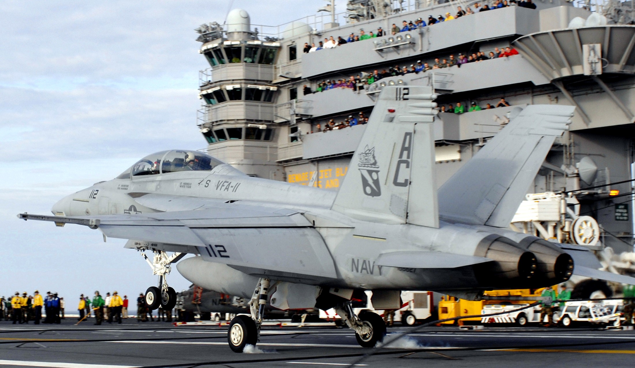 vfa-11 red rippers strike fighter squadron us navy f/a-18f super hornet carrier air wing cvw-3 uss harry s. truman cvn-75 63
