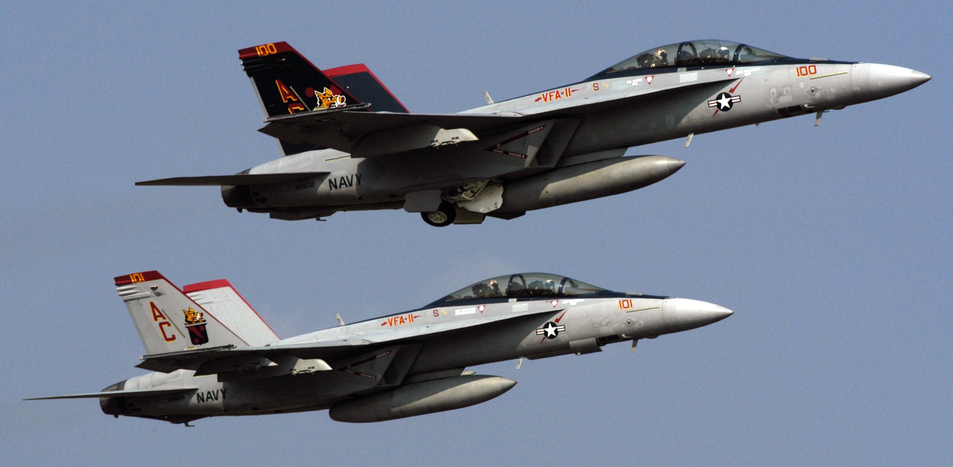 vfa-11 red rippers strike fighter squadron us navy boeing f/a-18f super hornet 67 nas oceana virginia