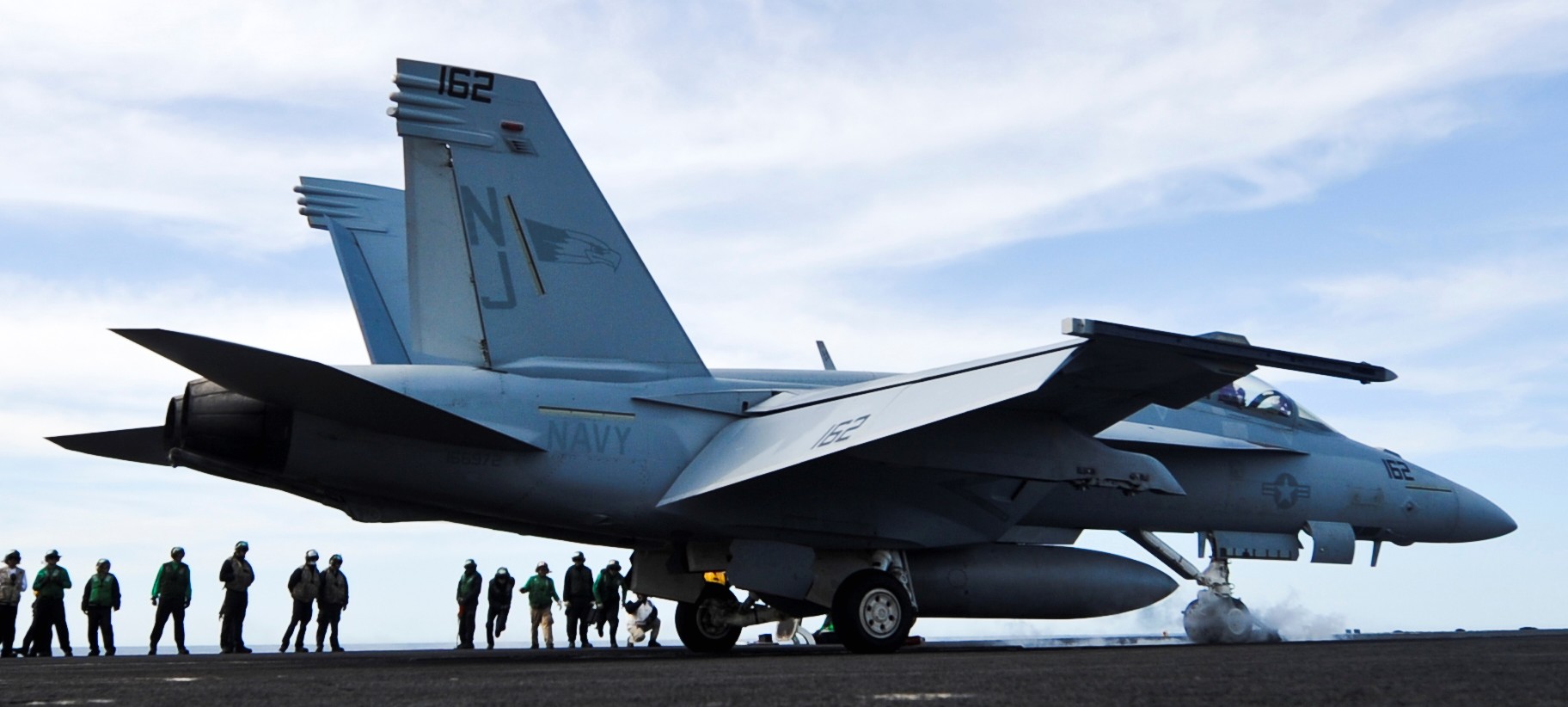 vfa-122 flying eagles strike fighter squadron f/a-18f super hornet 2013 22