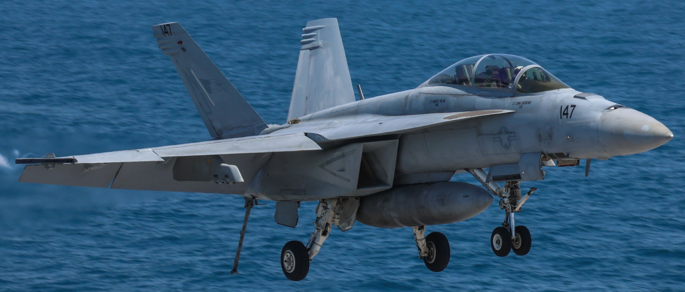 vfa-122 flying eagles strike fighter squadron f/a-18f super hornet cvn-77 uss george h. w. bush 2025 103