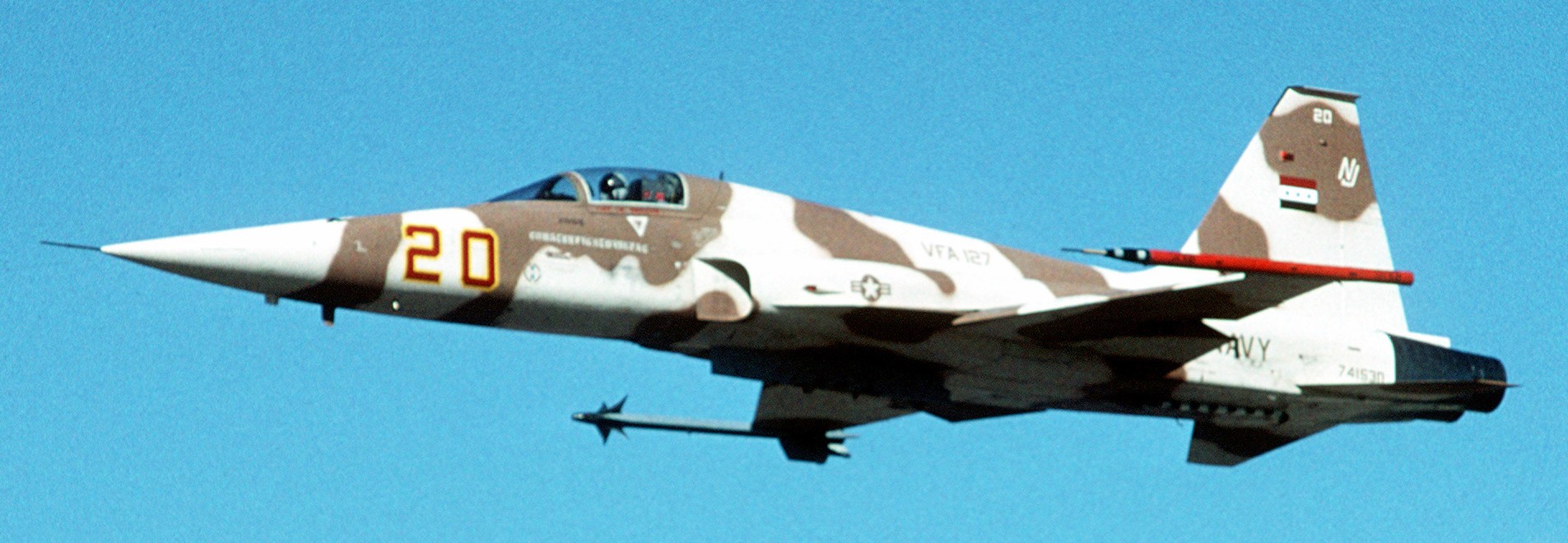 vfa-127 desert bogeys strike fighter squadron f-5e tiger 1993 29 fleet adversary
