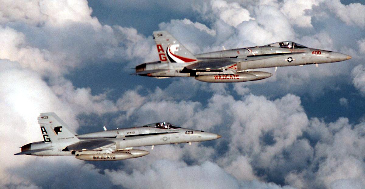 vfa-131 wildcats strike fighter squadron f/a-18c hornet cvw-7 uss george washington cvn-73 1996 114