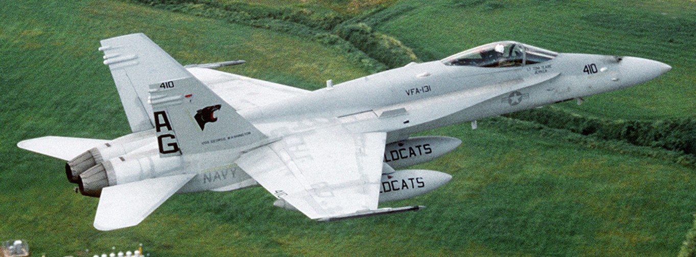 vfa-131 wildcats strike fighter squadron f/a-18c hornet naval station roosevelt roads puerto rico 1992 122