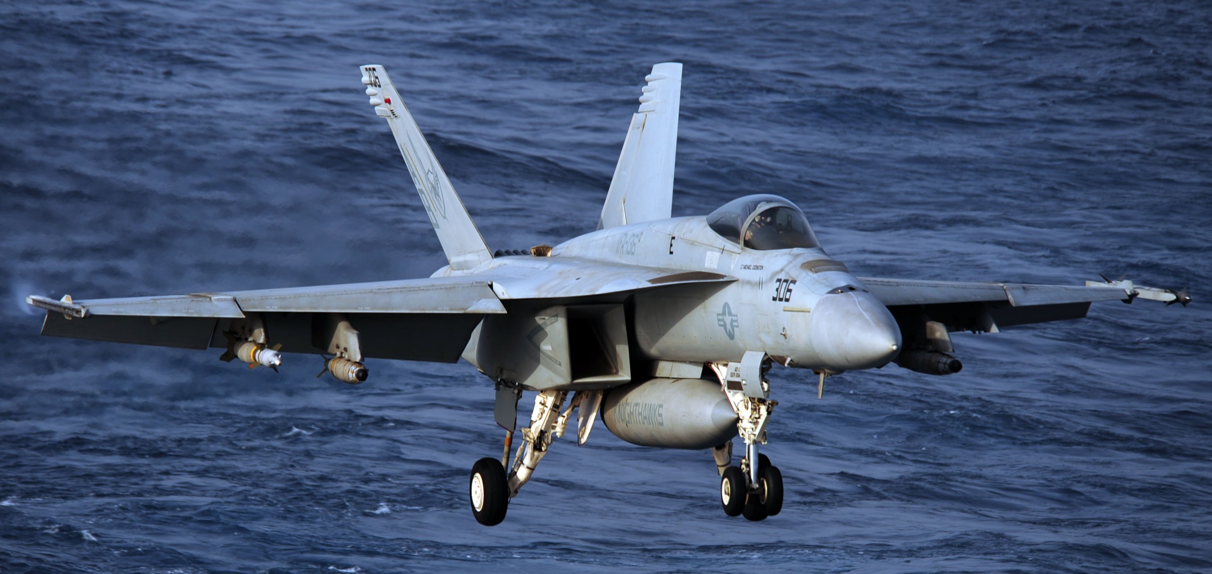 vfa-136 knighthawks strike fighter squadron f/a-18e super hornet 2012 11 cvw-1 uss enterprise cvn-65