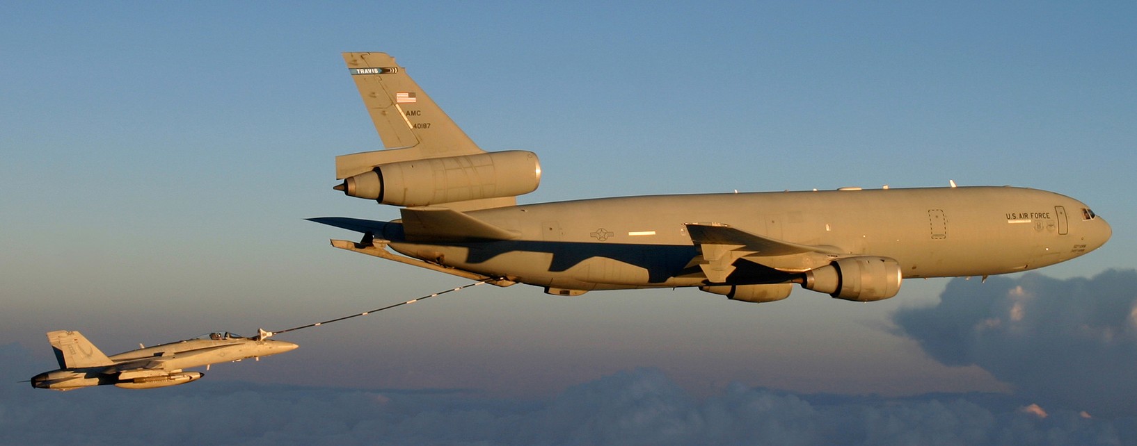 vfa-136 knighthawks strike fighter squadron f/a-18c hornet 2006 41 cvw-1 uss enterprise cvn-65 afghanistan