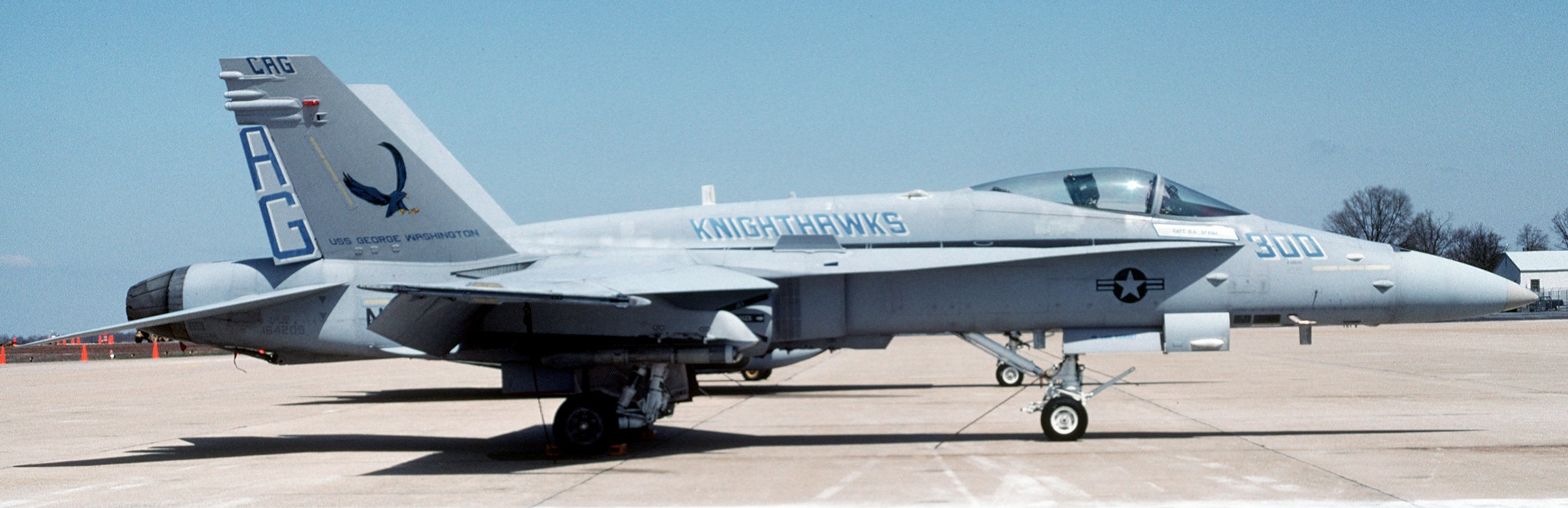 vfa-136 knighthawks strike fighter squadron f/a-18c hornet 1993 66 adrews naf afb maryland